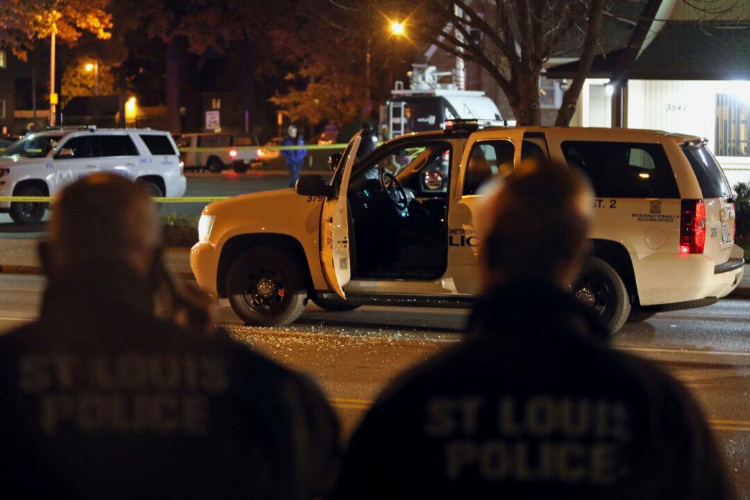St. Louis Police Officer Shot in ‘Ambush’ Attack, Chief Says