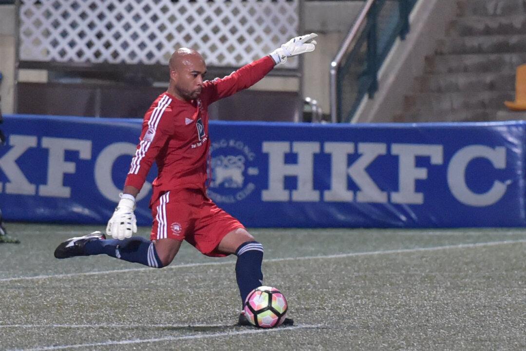 Eastern Long Lions and Kitchee, 5 Points Ahead of South China After 7 Matches