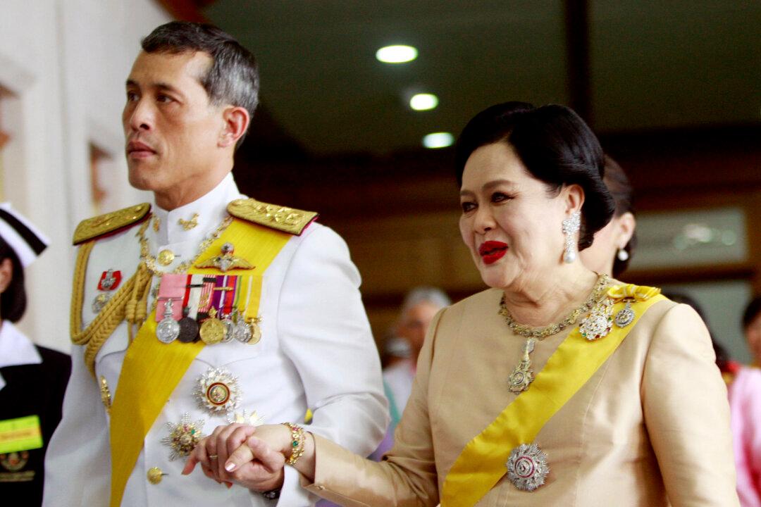 Thailand’s Parliament Names Crown Prince as New King