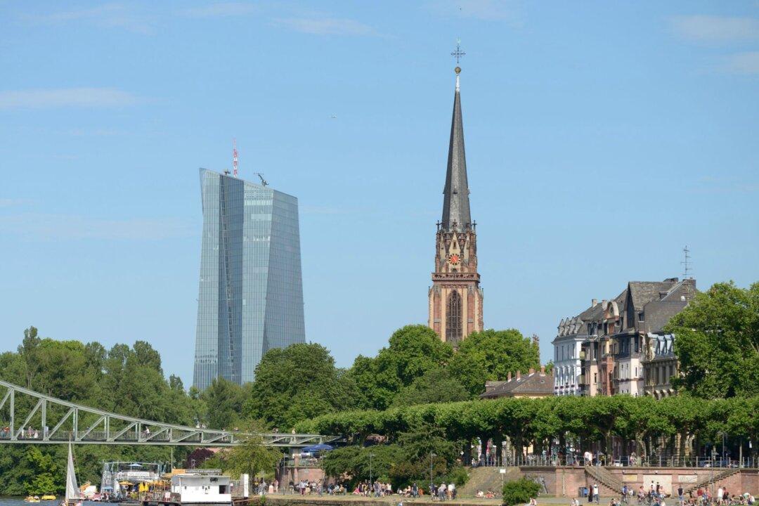 World’s Central Banks Tackle Technology With Innovation Hub