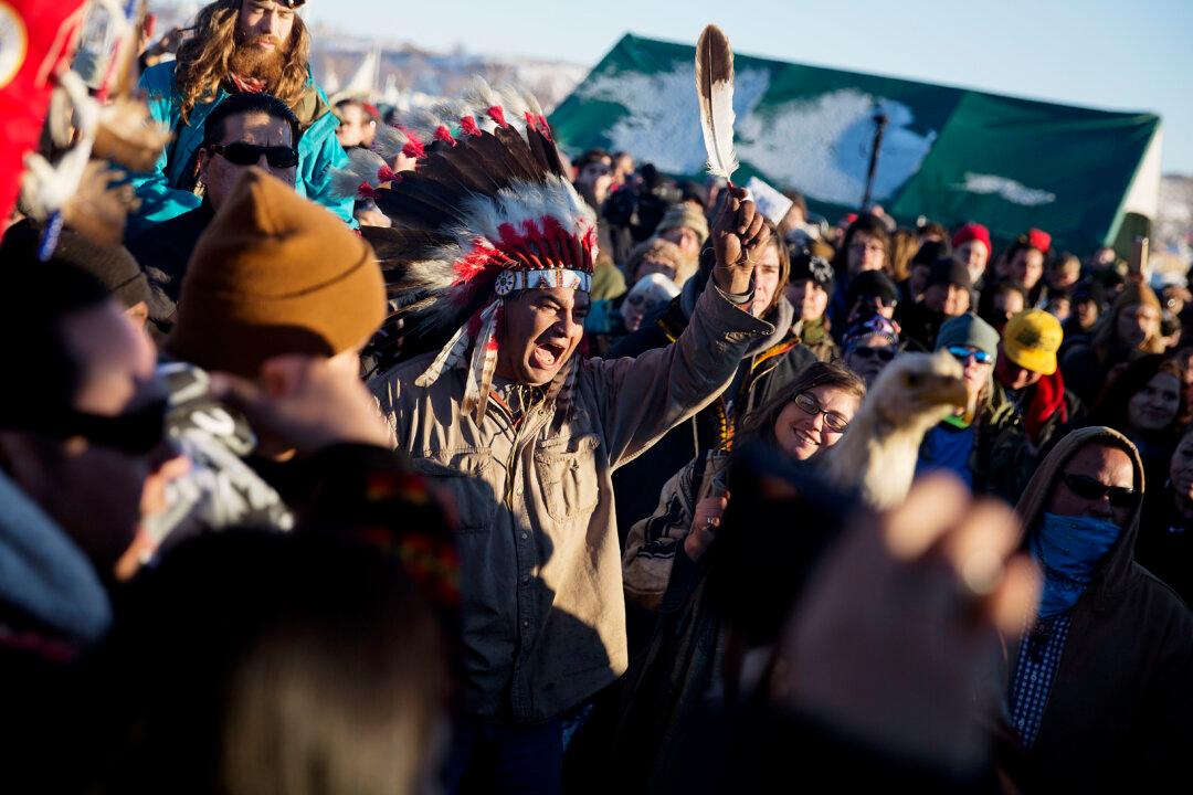 North Dakota Pipeline Protesters Vow to Stay Despite Victory