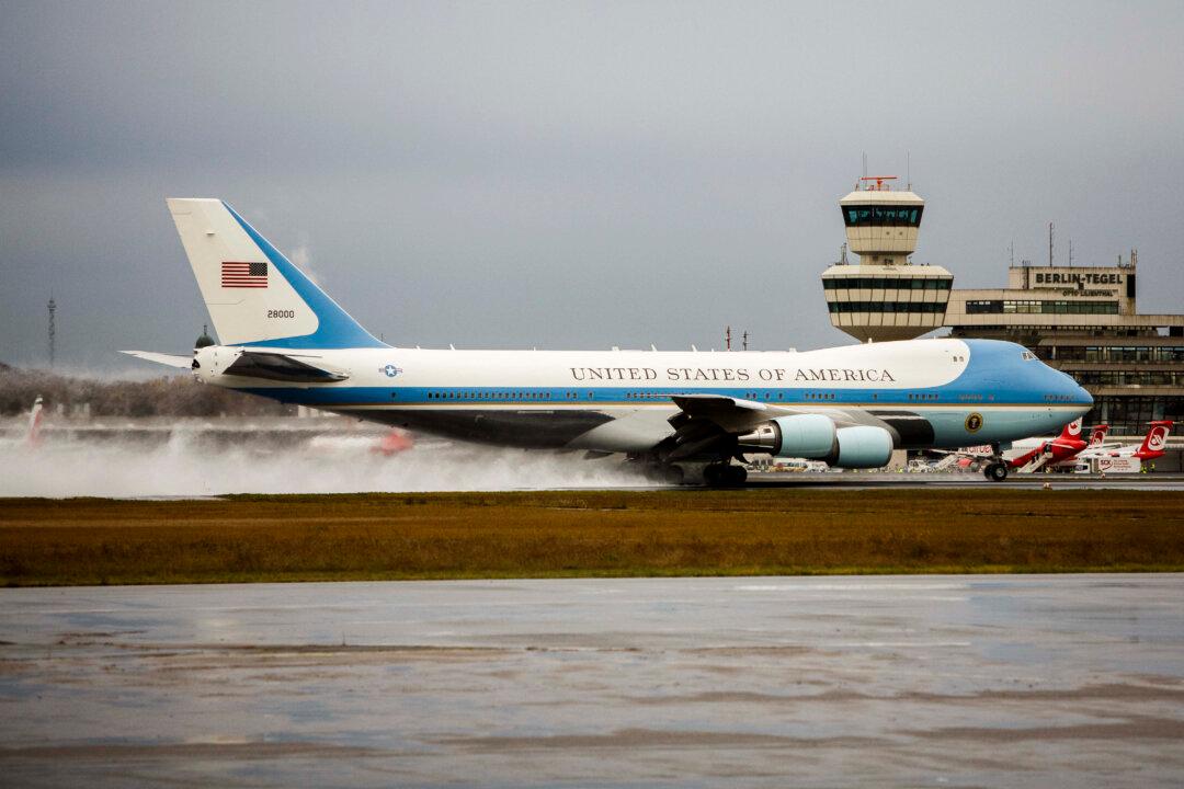 Trump Says Cancel New Air Force One: Costs ‘Out of Control’