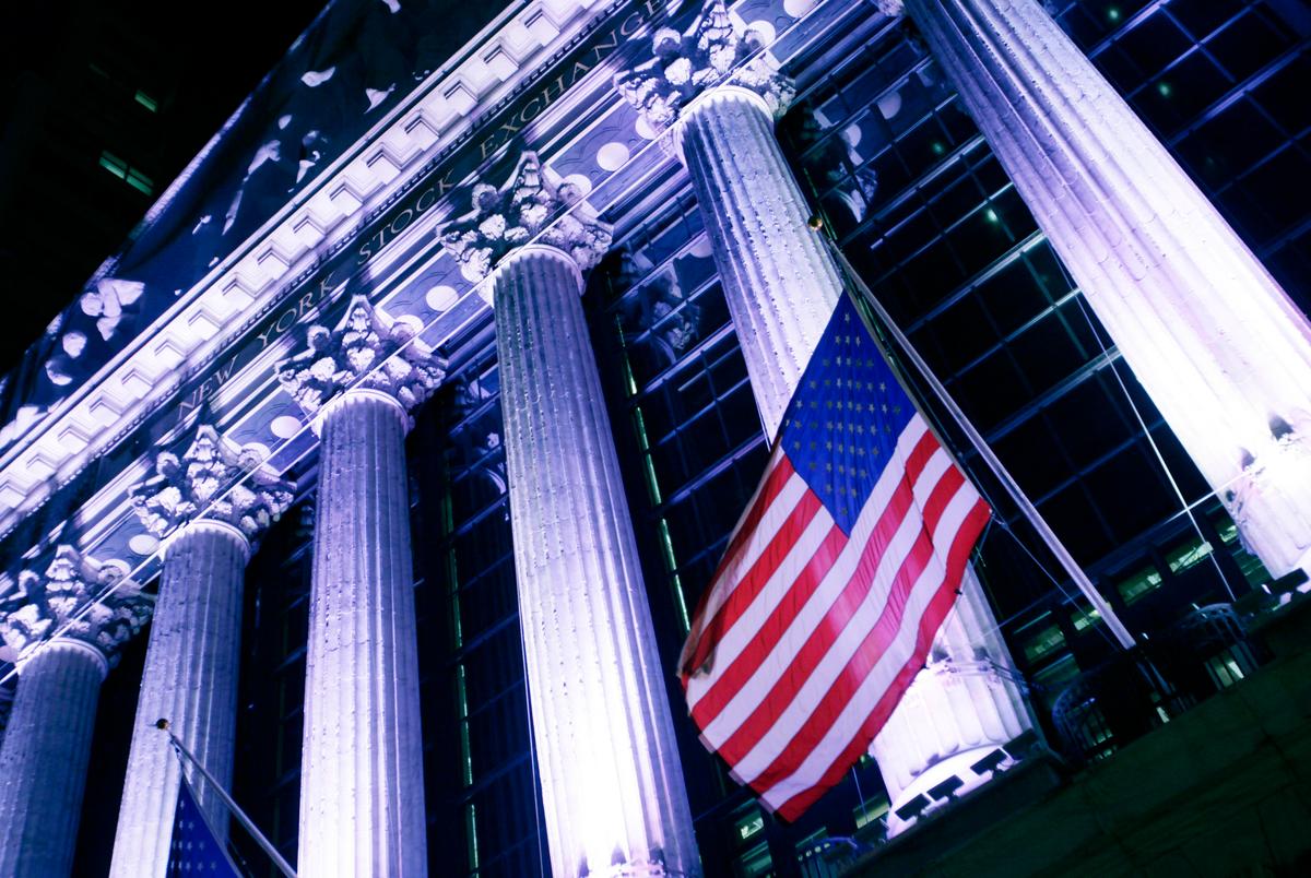 Is the Stock Market Telling Us That Trump Will Win?