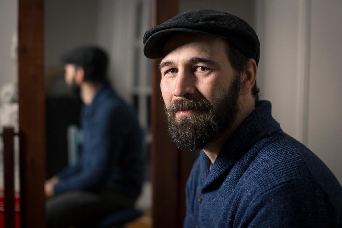 Artist Gregory Mortenson Exalts the Human Spirit