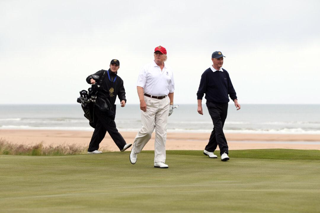 Media Angry at Trump Over Golf Game