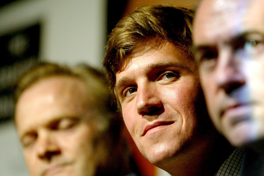 Tucker Carlson Gets Megyn Kelly’s Timeslot on Fox News