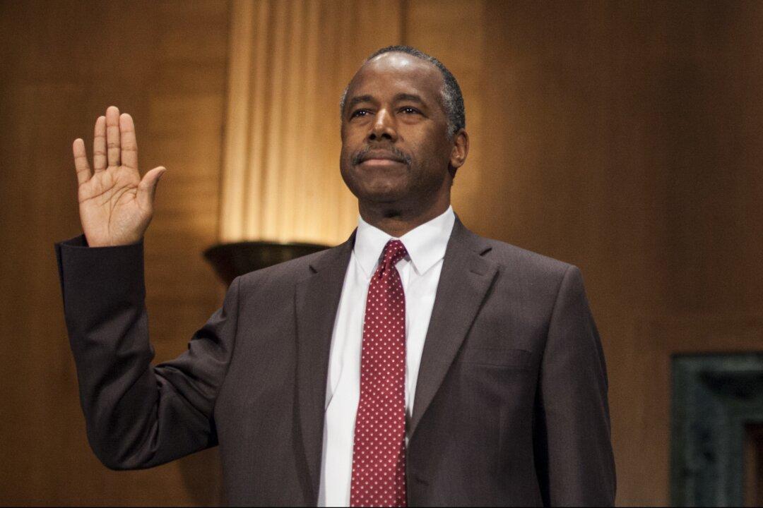 Ben Carson Confirmed by Senate as Housing Chief