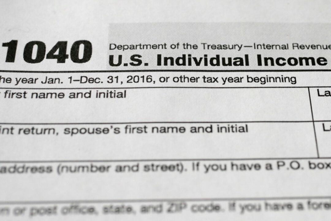Warning Issued About Malware Scam Targeting Taxpayers With Deceptive IRS Forms