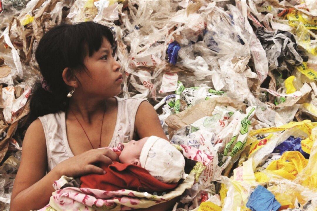 Film Review: ‘Plastic China’