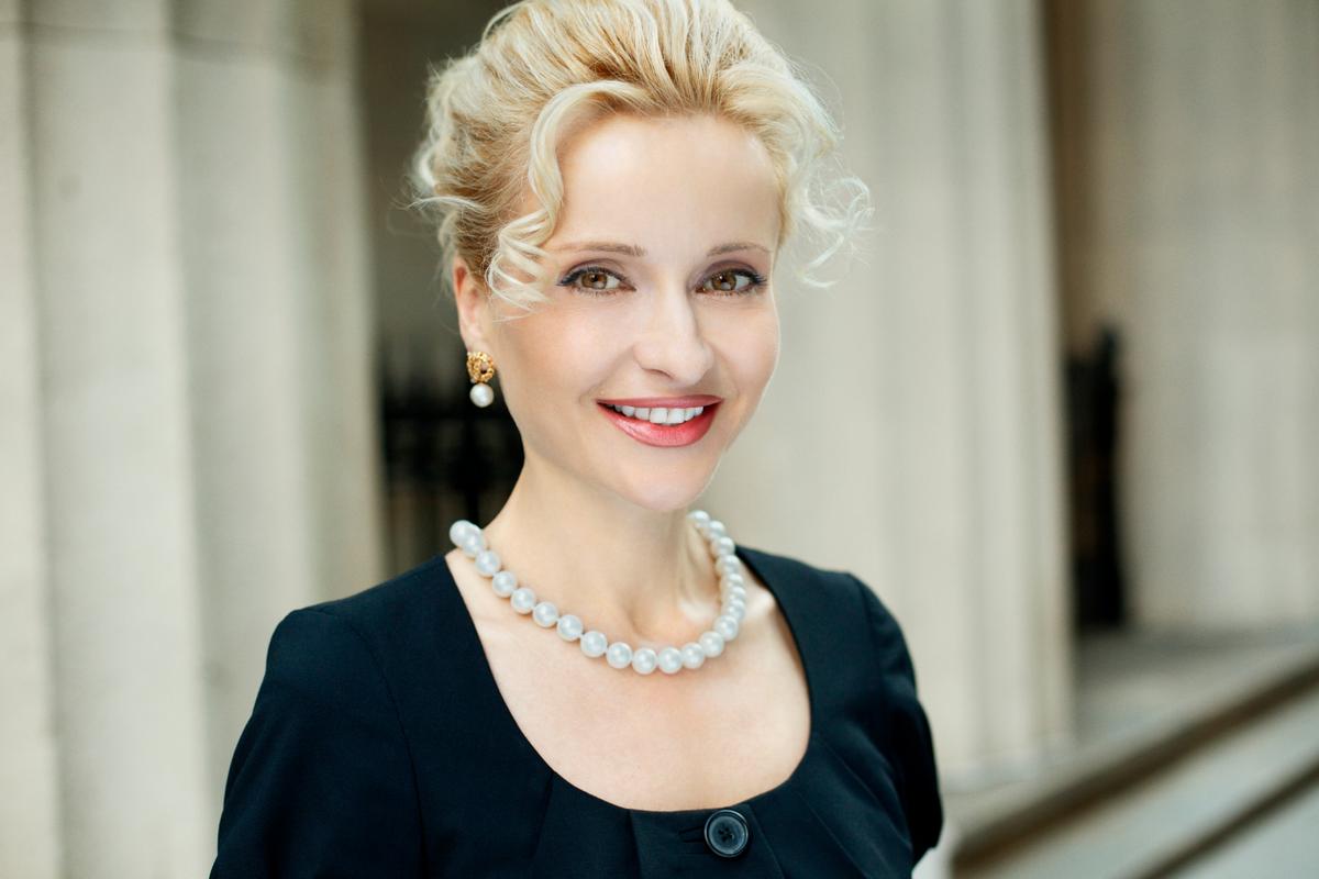 Book Review: ‘$uperHubs’