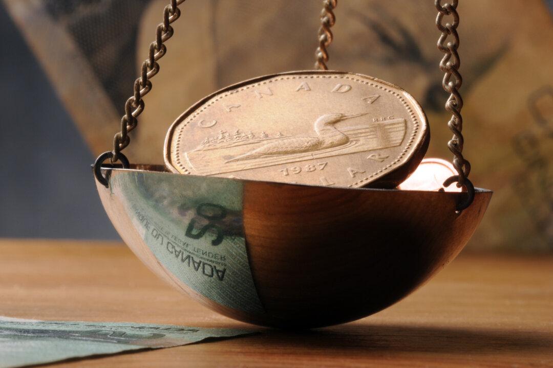 Debt Nation: Canada Heading in Wrong Direction