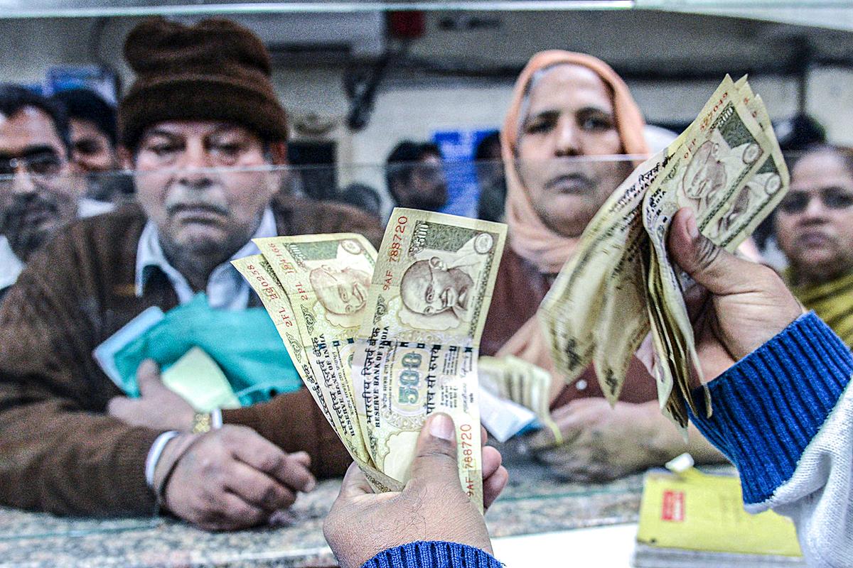 In India, Support for Currency Ban Holds Despite Hardships