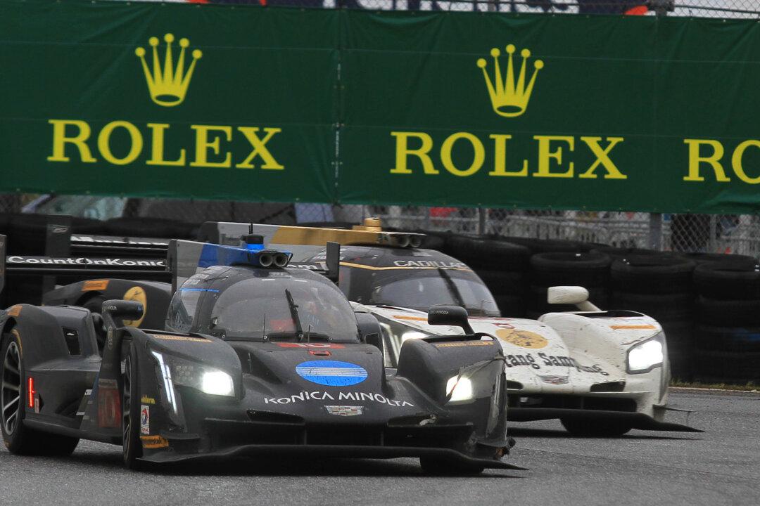 Rolex 24: WTR, Ford Hold Tight to Leads in Last Two Hours