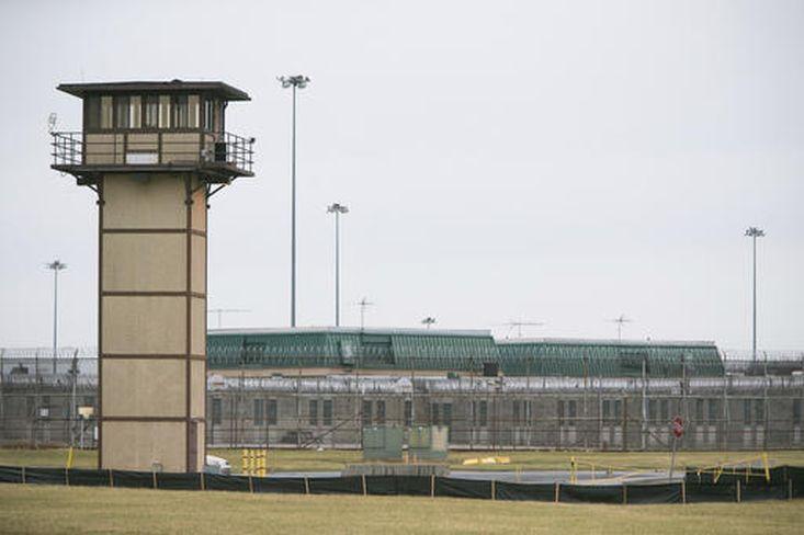 Officials: 1 Hostage Dead After Inmates Take Over Prison