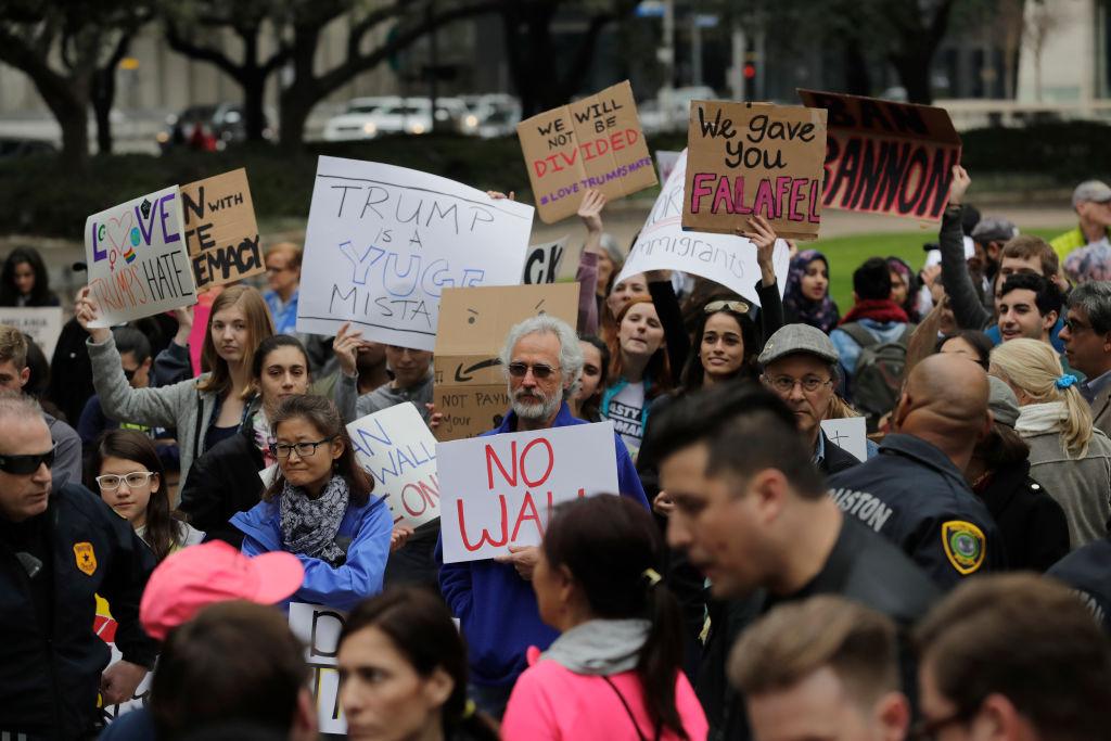 Anti-Trump Protesters Block Ambulance From Getting Very Ill Patient To Hospital