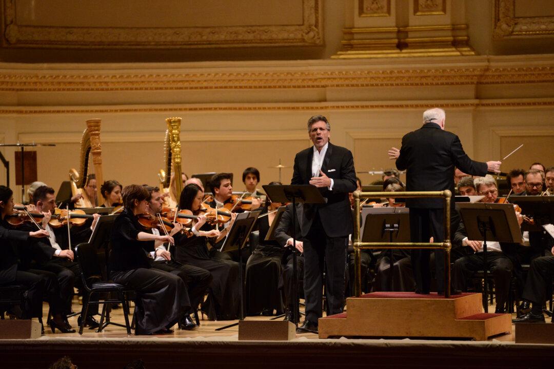 Leonard Slatkin and the Orchestre National de Lyon at Carnegie Hall