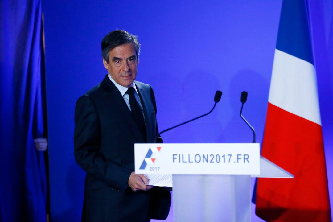 France’s Fillon: ‘I Won’t Surrender’ Despite Pending Charges