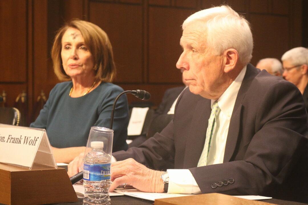 Congressional Hearing: Reforming China Through Increased Trade a ‘Bipartisan Fantasy’