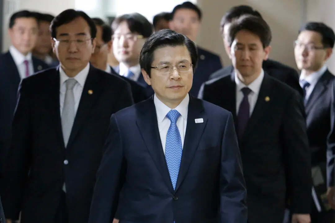 Former South Korean Prime Minister Suspects CCP Behind Increase in Chinese Immigration