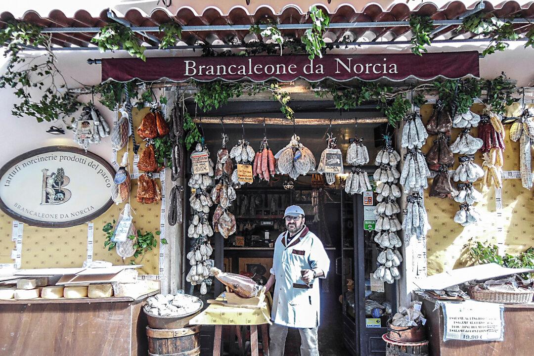 Quake-Hit Italian Town Looks to Food Culture for Survival