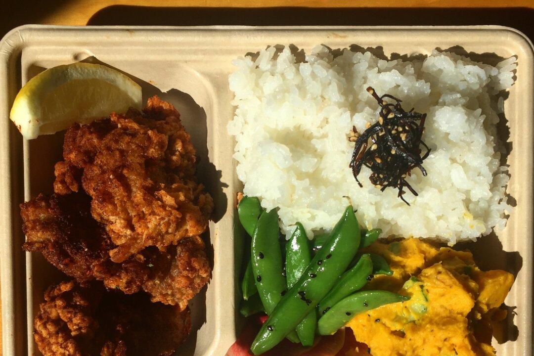 Thousands of Students Suffering From Food Poisoning in Liaoning, Authorities Covering It Up