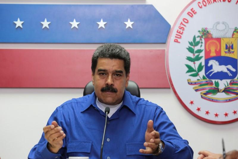 Called ‘Dictator,’ Venezuela Leader Tries to Defuse Court Protests