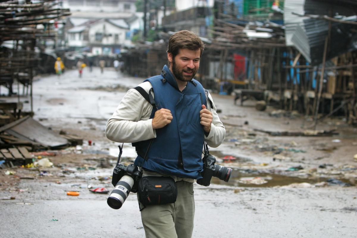 ‘Hondros’ Documentary Offers a Nuanced Look at a Fearless Photojournalist