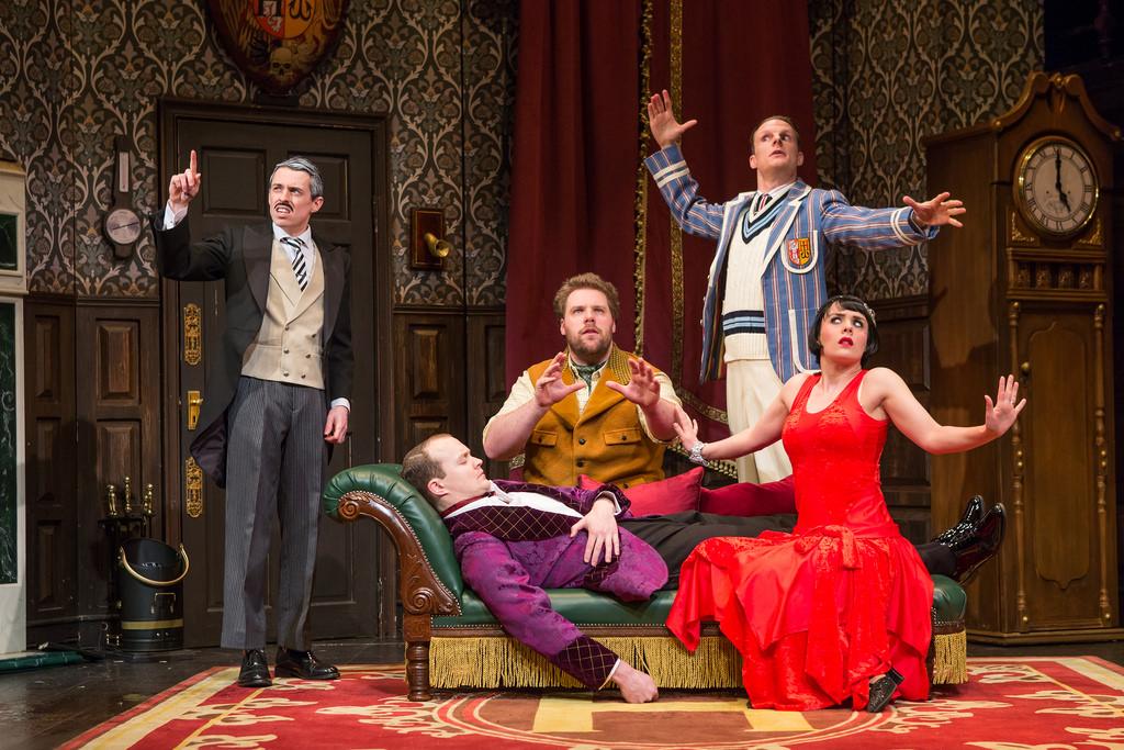 Theater Review: ‘The Play That Goes Wrong’