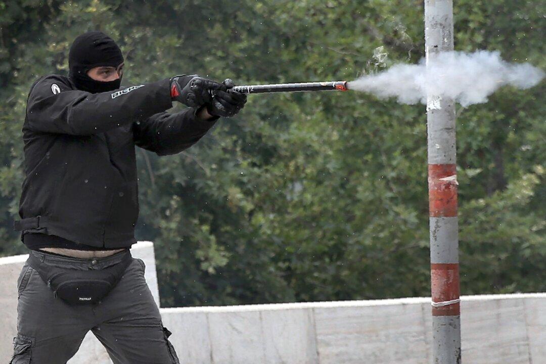 Greeks, in Nationwide Strike, Demand End to Ever More Austerity