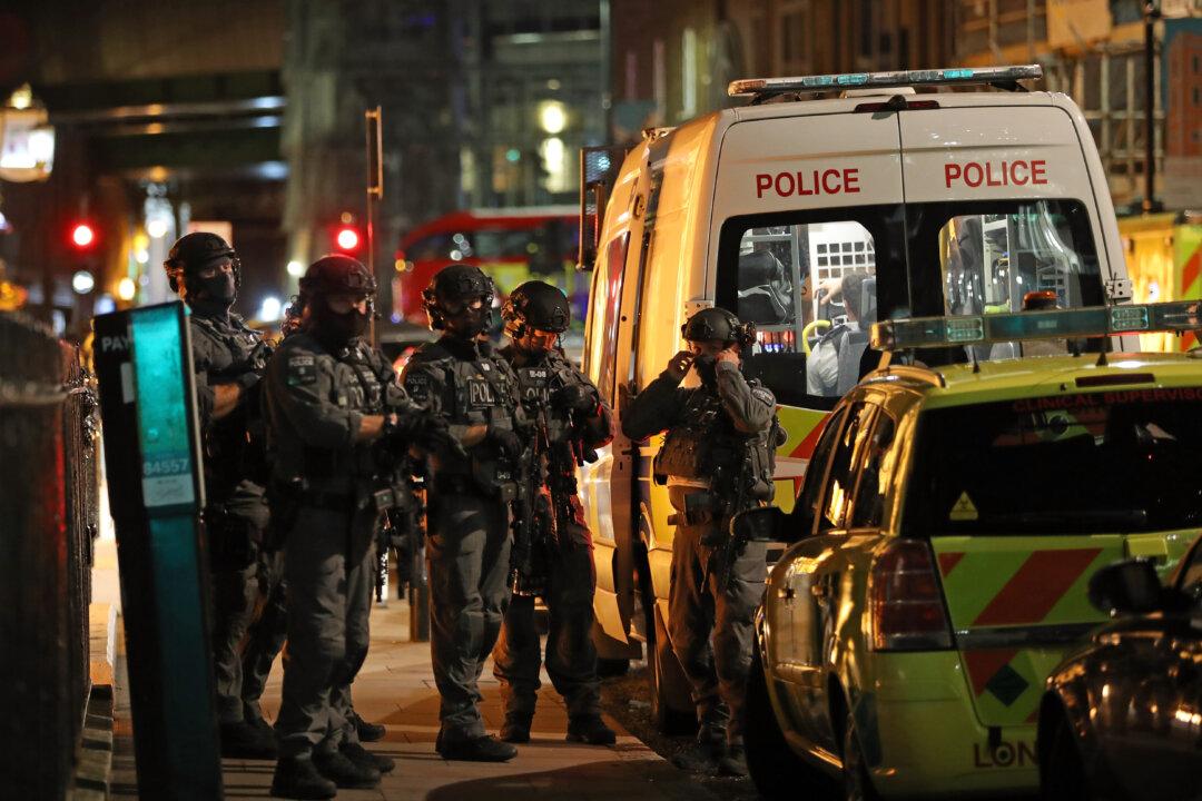 Radical Extremists Operate ‘With Impunity’ Online, New Laws Needed, UK Watchdog Says