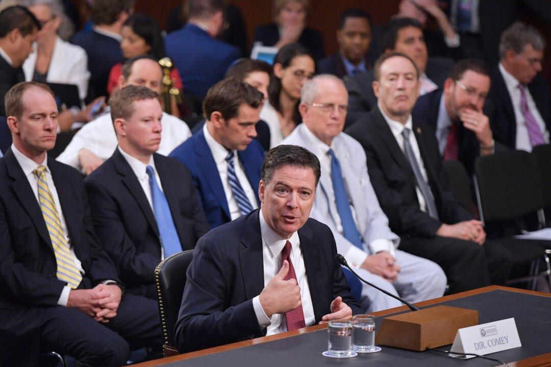 Comey Says He Was Behind Leak of FBI Memos to The New York Times