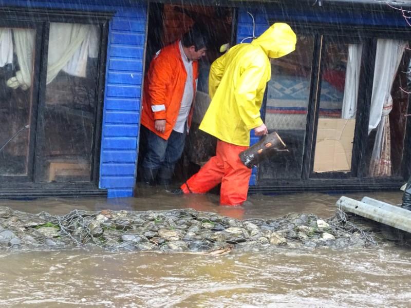 Chile Rains Leave Four Dead, Thousands Homeless