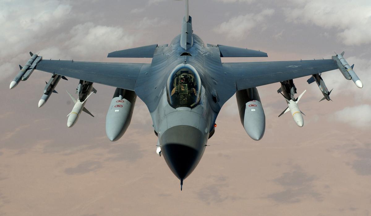 Sonic Boom in Greater DC Was F-16s Responding to Unresponsive Pilot