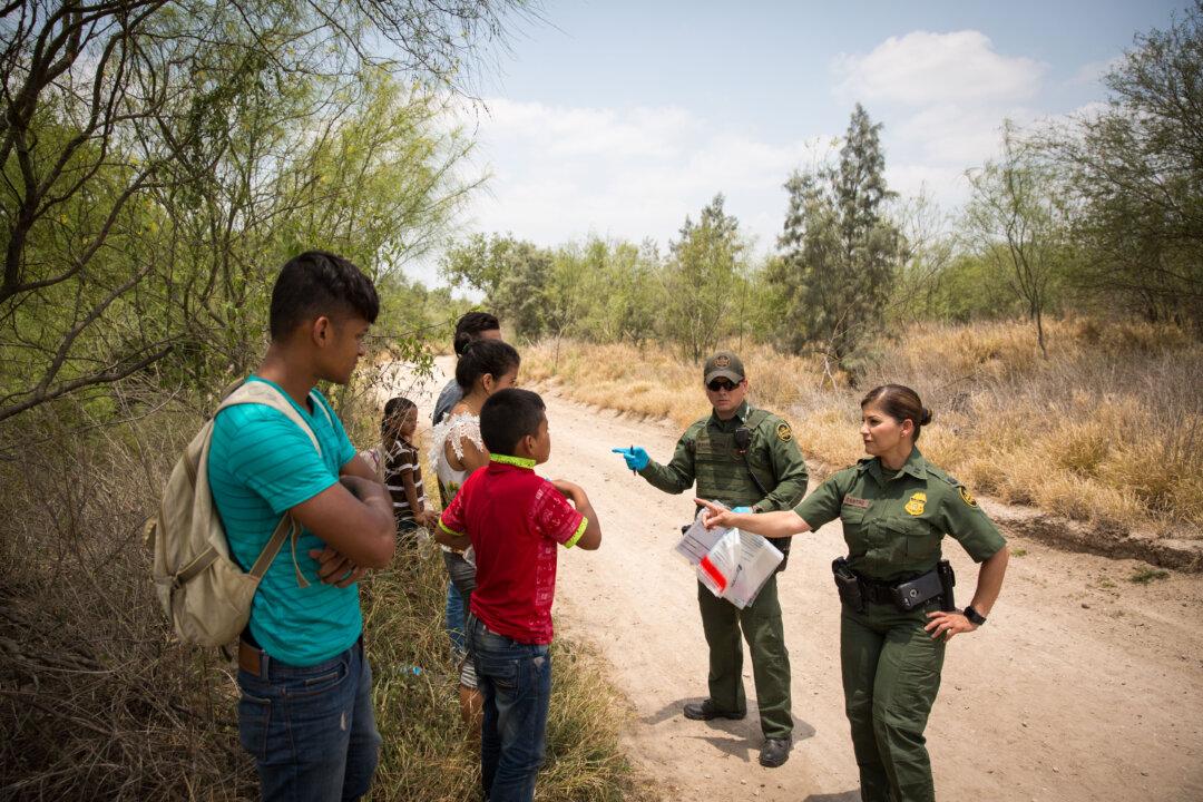 In Battle Against MS-13, Focus Shifts to Unaccompanied Minors