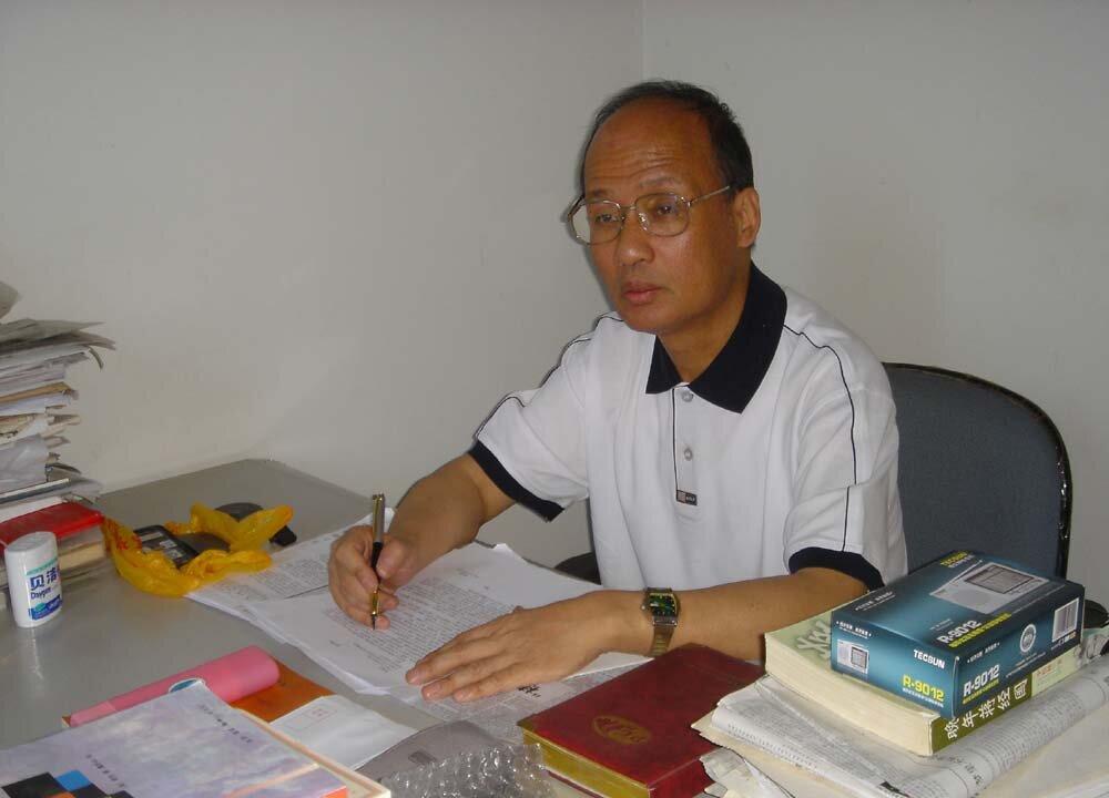 Confined Shanghai Lawyer Suffers Abuse After Exposing ‘Shanghai Gang’