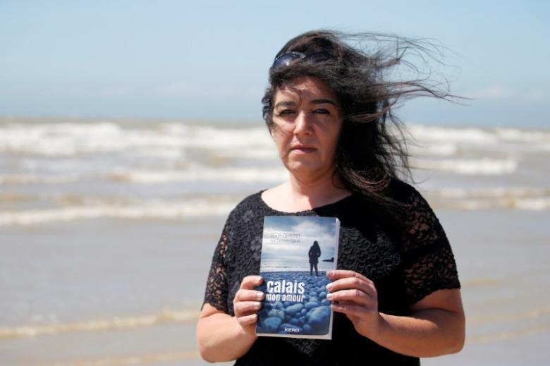 No Sentence for French Woman Who Smuggled Her Migrant Sweetheart