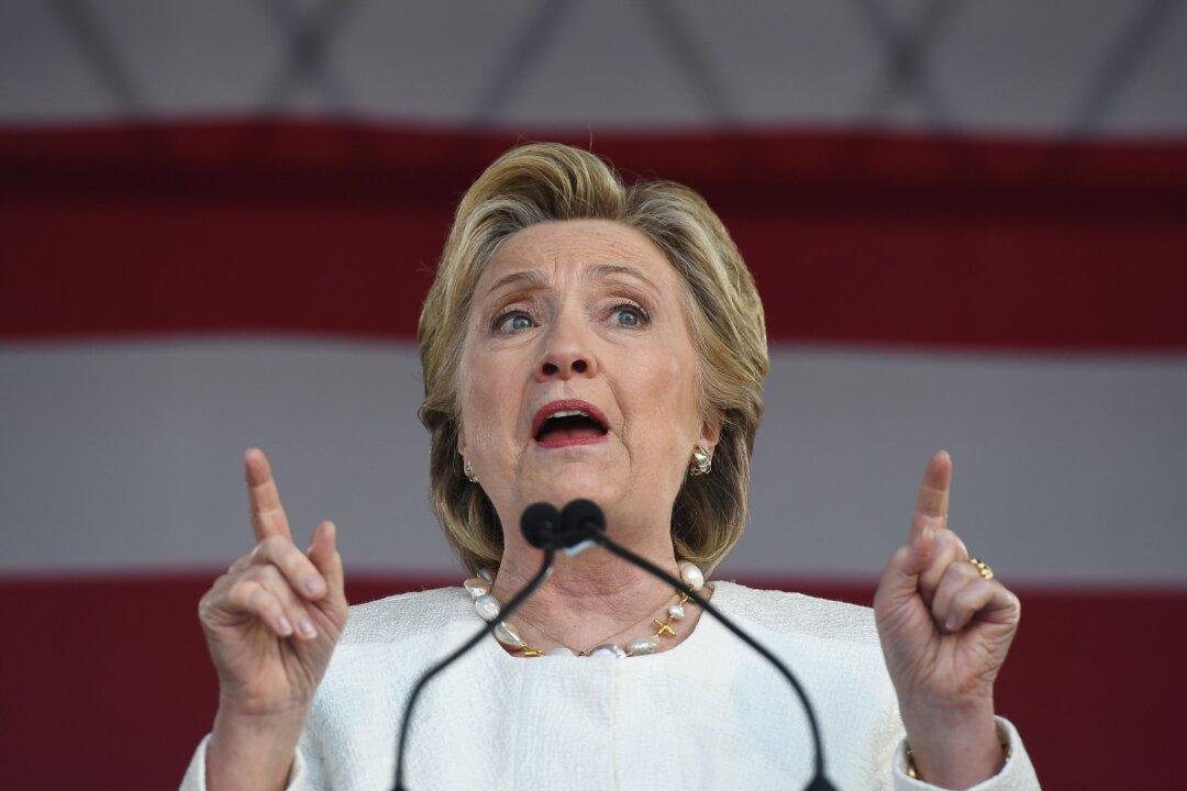 New Clinton Email Disclosures Show Pay-for-Play, Says Watchdog