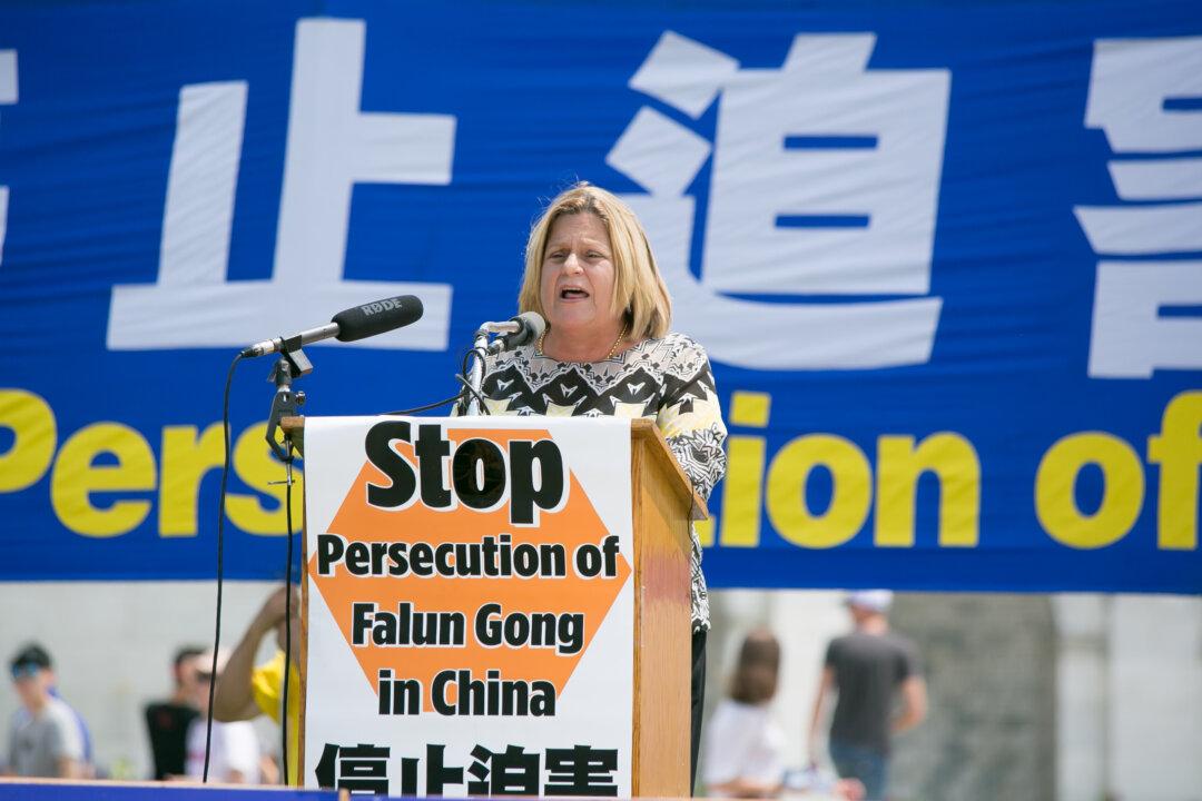 Congress Members Speak with Conviction and Eloquence at Capitol Falun Gong Rally