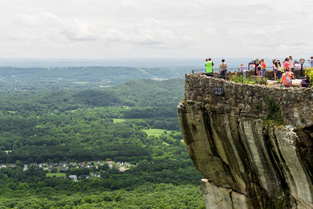 Fresh Air and Family Fun: Chattanooga, Tennessee is a Playground for All Ages