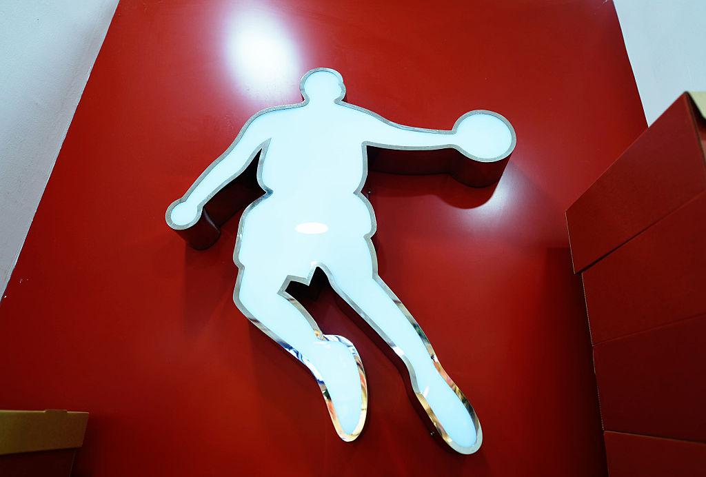 Michael Jordan Faces More Trouble Over Name Rights in China