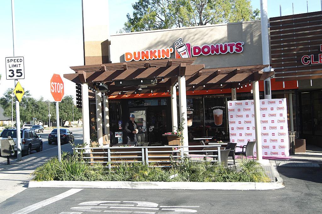 After Dunkin' Donuts Fails to Apologize, Police Ramp Up Boycott