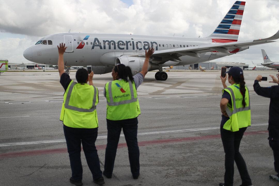 American Airlines Crew Member Fined for Exceeding Alcohol Limit by 4 Times