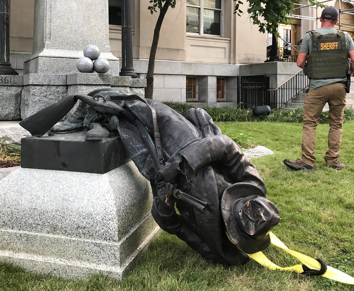 Vandals Who Toppled Confederate Statue in Durham Will Face Charges, Sheriff Says