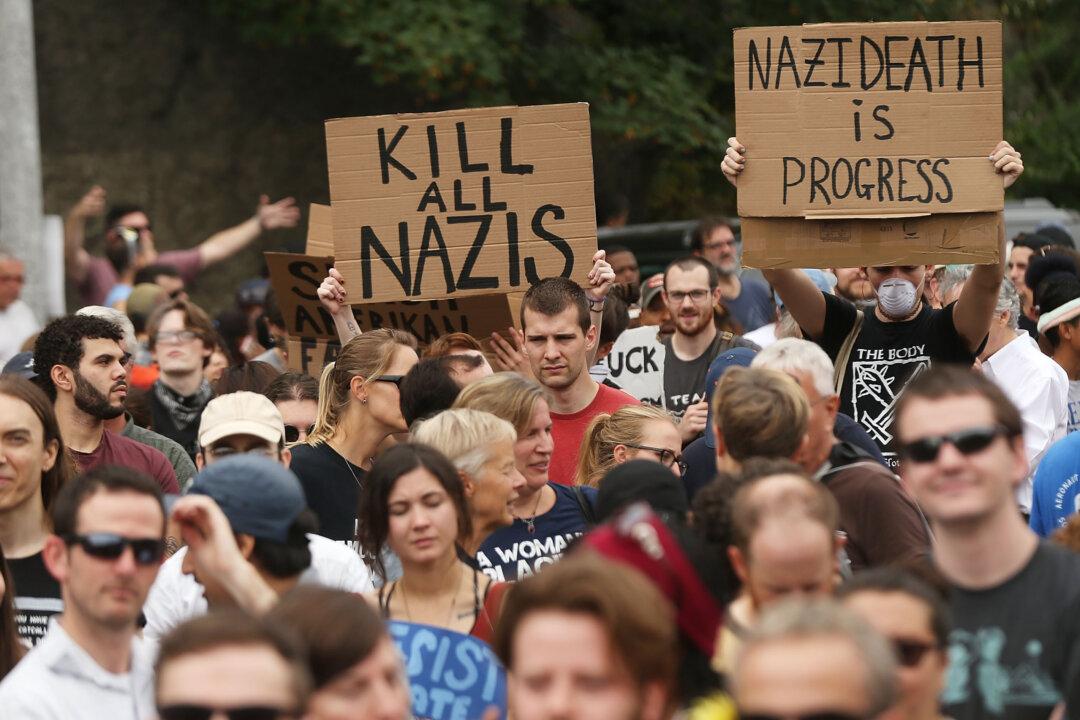 Boston Police Hit With Bottles of Urine at Free Speech Counterprotest