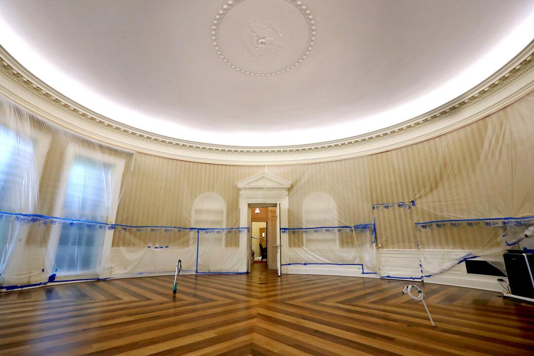 In Pictures: The Oval Office and West Wing After Renovations at the White House