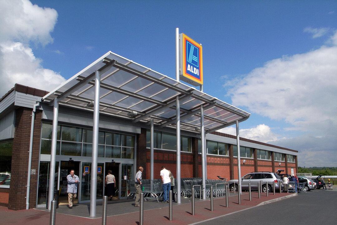 UK Grocery Price Inflation Soars to Record-High 16.7 Percent, Adding Nearly £800 to Annual Bills