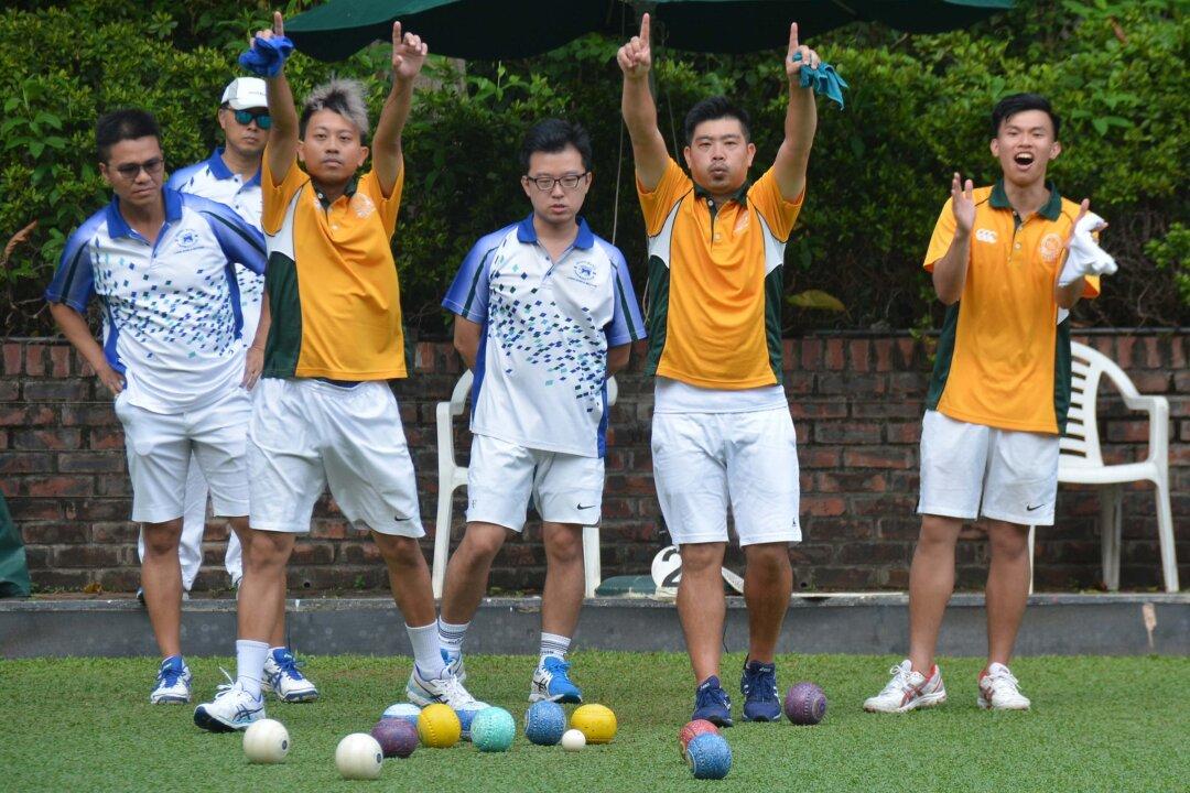 CCC Win Top-of-Table-Clash in Premier Lawn Bowls