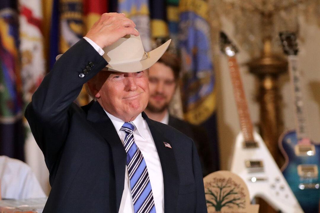 Poll Shows Voters Back Trump Policies