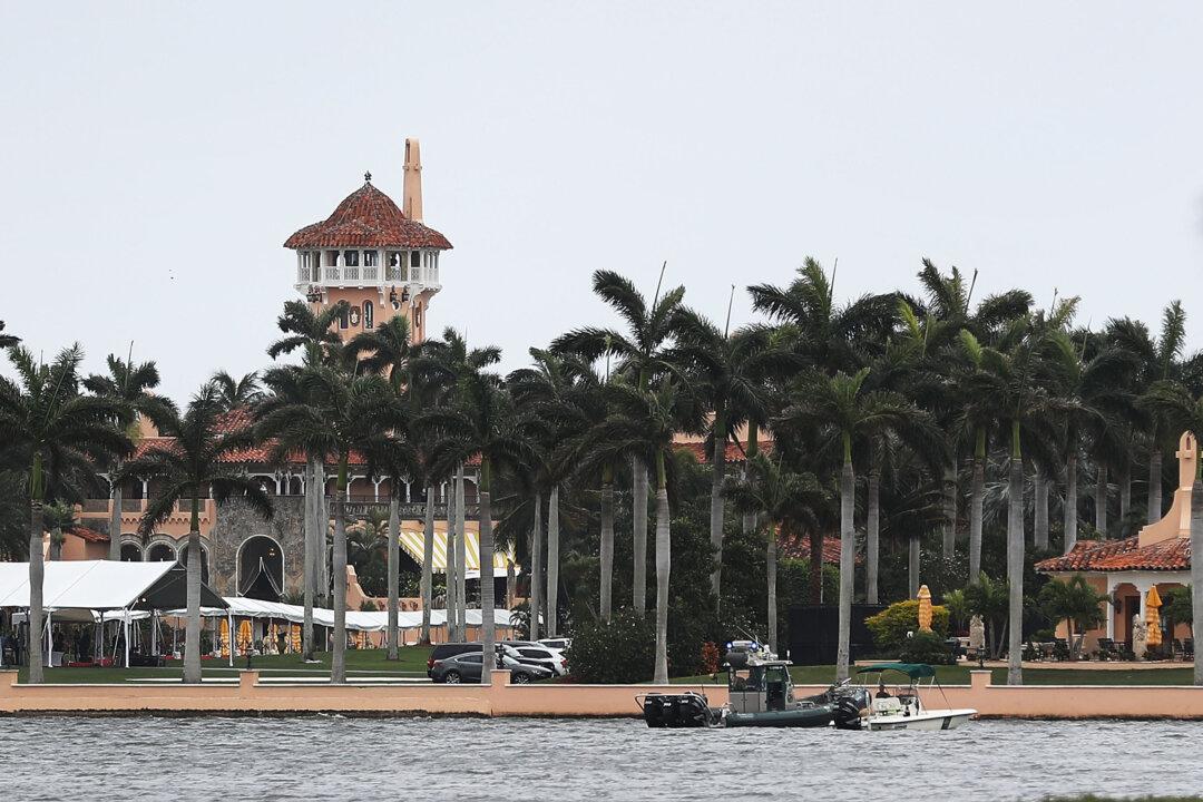 Trump’s Mar-a-Lago Forced to Evacuate as Hurricane Irma Approaches