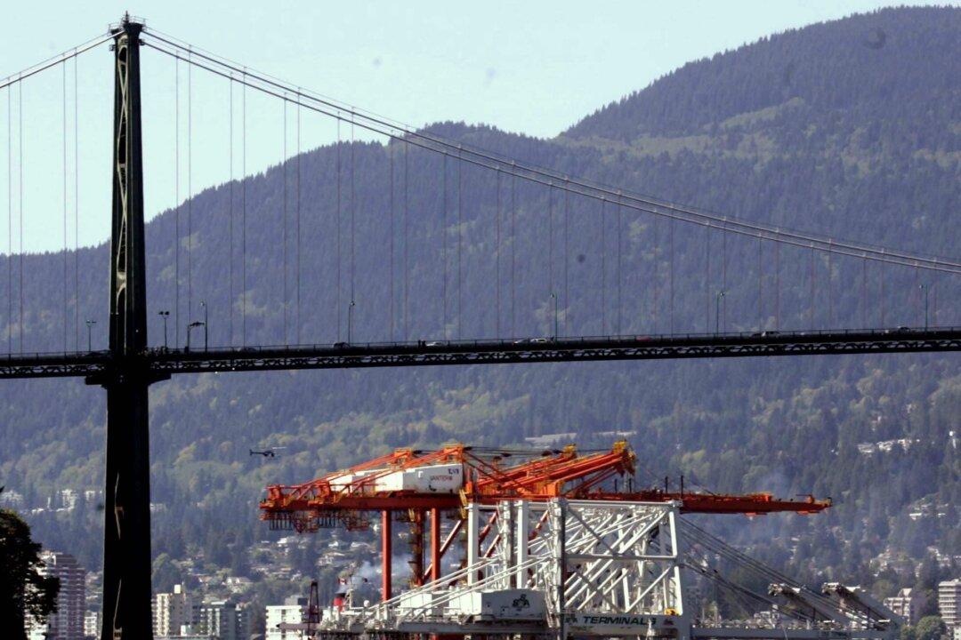 Canadians Favour EU, UK as Trading Partners over China